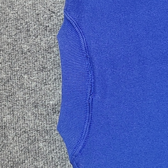 Vintage 90's St. Louis Rams crewneck sweatshirt. - Picture 6 of 6